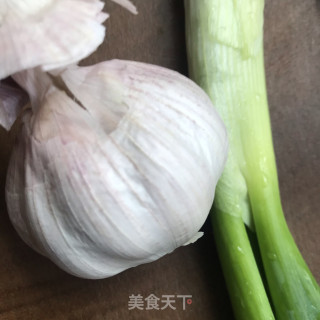 核桃油炒西兰花步骤2