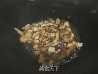 肉片炒蘑菇步骤8 肉片炒蘑菇步骤8