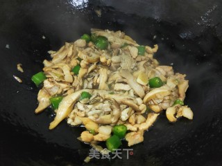 肉片炒蘑菇步骤12 肉片炒蘑菇步骤12