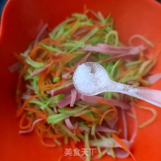 火腿拌佛手瓜步骤11