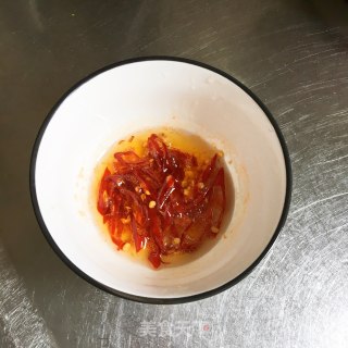 蛋皮拌韭菜步骤9
