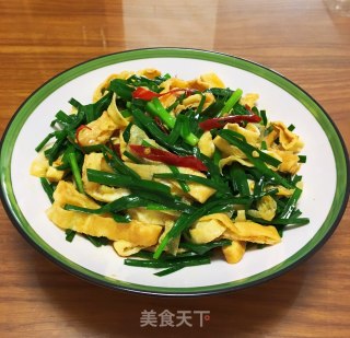蛋皮拌韭菜步骤12