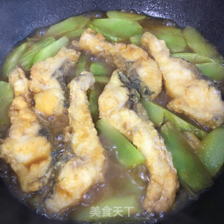 莴笋烧草鱼步骤7