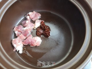白菜炖宽粉步骤3