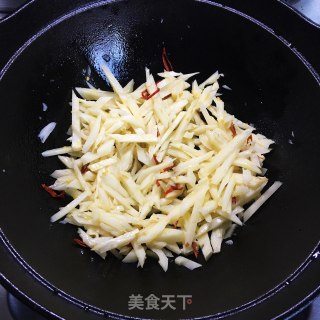 辣炒藕条步骤2