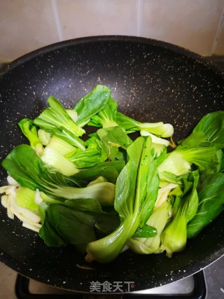 海鲜菇炒油菜步骤5 海鲜菇炒油菜步骤5