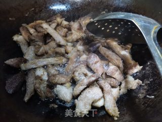 麻辣猪肉条步骤5