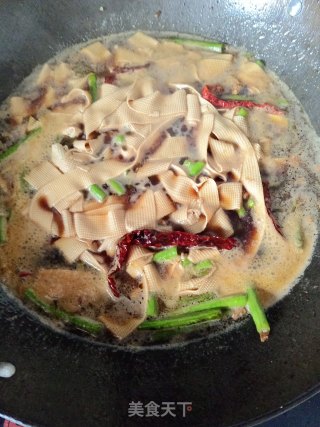 豇豆豆皮炖粉条步骤17