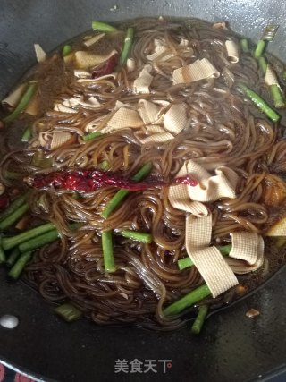 豇豆豆皮炖粉条步骤18