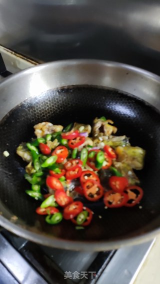 黄骨鱼焖荷包蛋步骤7