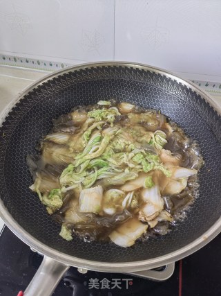 五花白菜炖粉皮步骤12