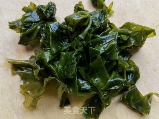 小海带豆芽豆腐炖粉条步骤1