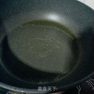 麻辣肠炒芹菜步骤5