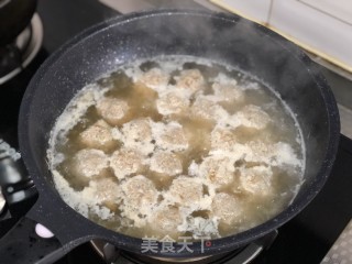 莲藕猪肉丸子步骤4