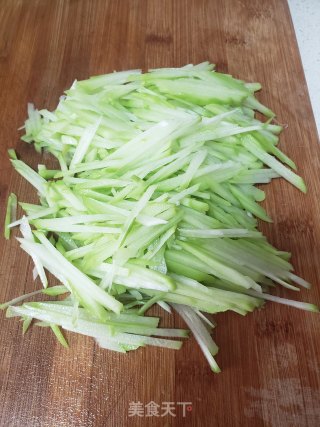 佛手瓜炒鸡蛋步骤3