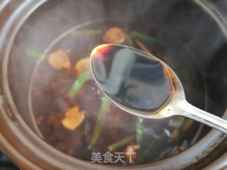 白菜宽粉炖鱼步骤6