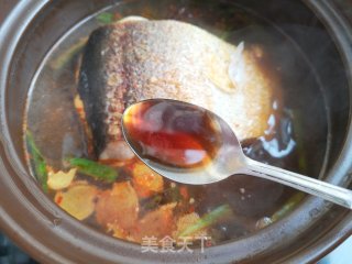 白菜宽粉炖鱼步骤9