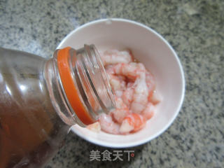 紫洋葱虾仁炒土豆步骤2