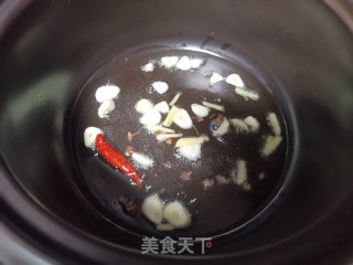 砂锅白菜炖粉条步骤4