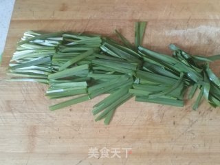 豆芽炒粉条步骤2
