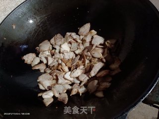 酱香小炒肉步骤3