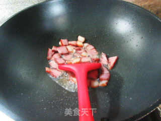 酱肉虾仁炒毛毛菜步骤6