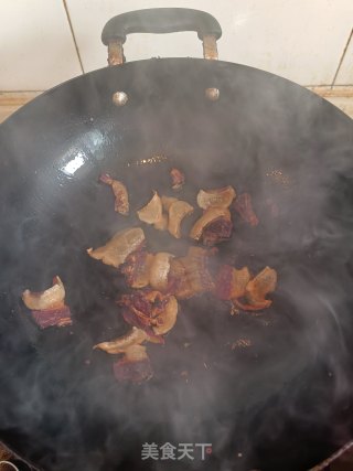 腊肉炒杂蔬步骤2