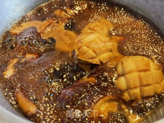 鲍汁焖凤爪步骤7