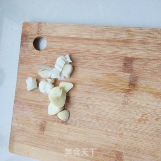 青椒西红柿炒鸡蛋步骤2