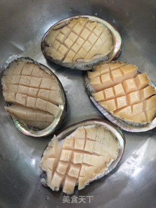 黄金白银蒸鲍鱼步骤3