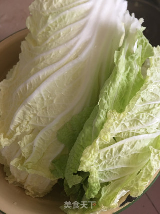 白菜炖肉步骤1
