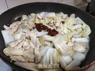 白菜梗炒鸡胸肉步骤4