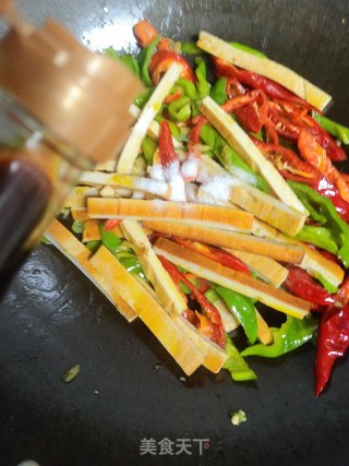 青红椒炒豆干步骤10 青红椒炒豆干步骤10