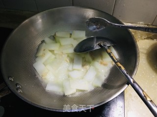 海米炒冬瓜步骤6
