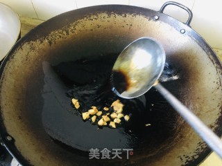 蒜头油生抽淋芥兰步骤5