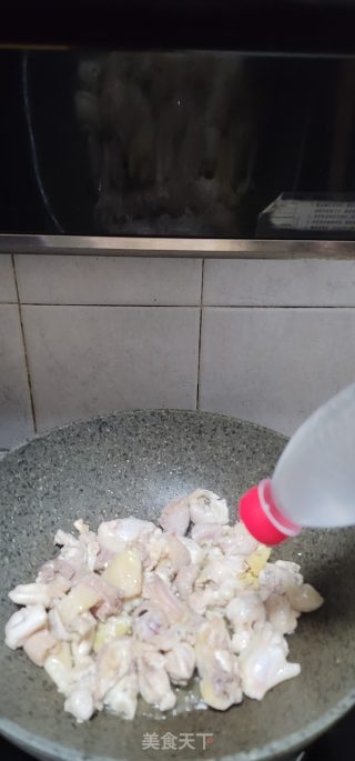 老母鸡炖土豆胡萝卜步骤7