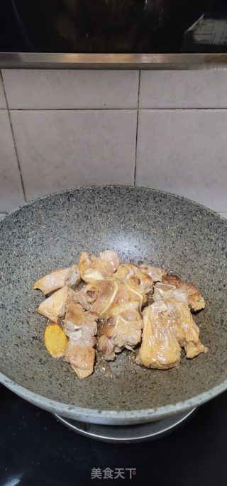 猪骨玉米胡萝卜炖粉皮步骤7