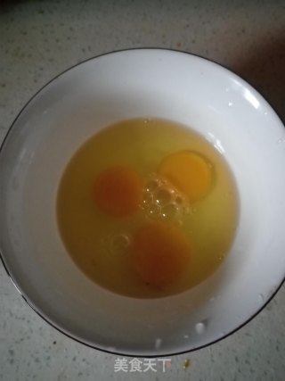 韭菜鸡蛋炒粉条步骤3