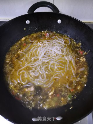 酸菜肉末粉条步骤11