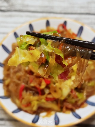 家常美味包菜肉末炒粉条步骤14