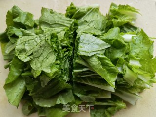 虾皮炒小白菜步骤2