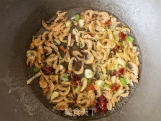 虾皮炒小白菜步骤9