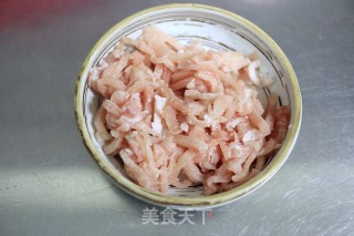 肉丝蒜黄炒豆腐丝步骤2
