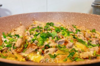滑蛋洋葱汁烩肉片步骤9
