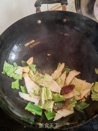 白菜烧粉条步骤1