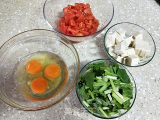 番茄鸡蛋炖豆腐 步骤2