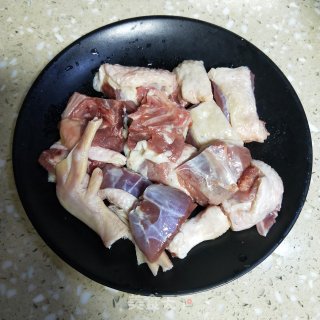 鸭腿肉炖萝卜 步骤3