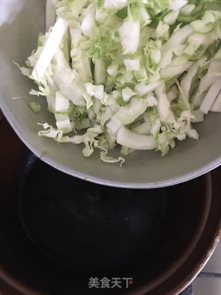肉丸肉片炖白菜步骤5