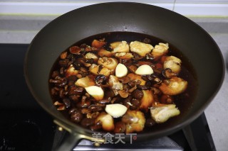 鸡腿豆泡炖粉条步骤4