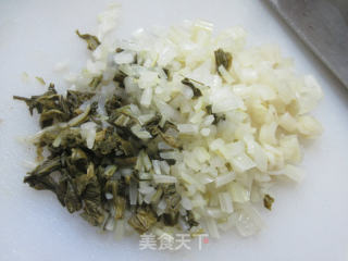 腌白菜炒土豆步骤2